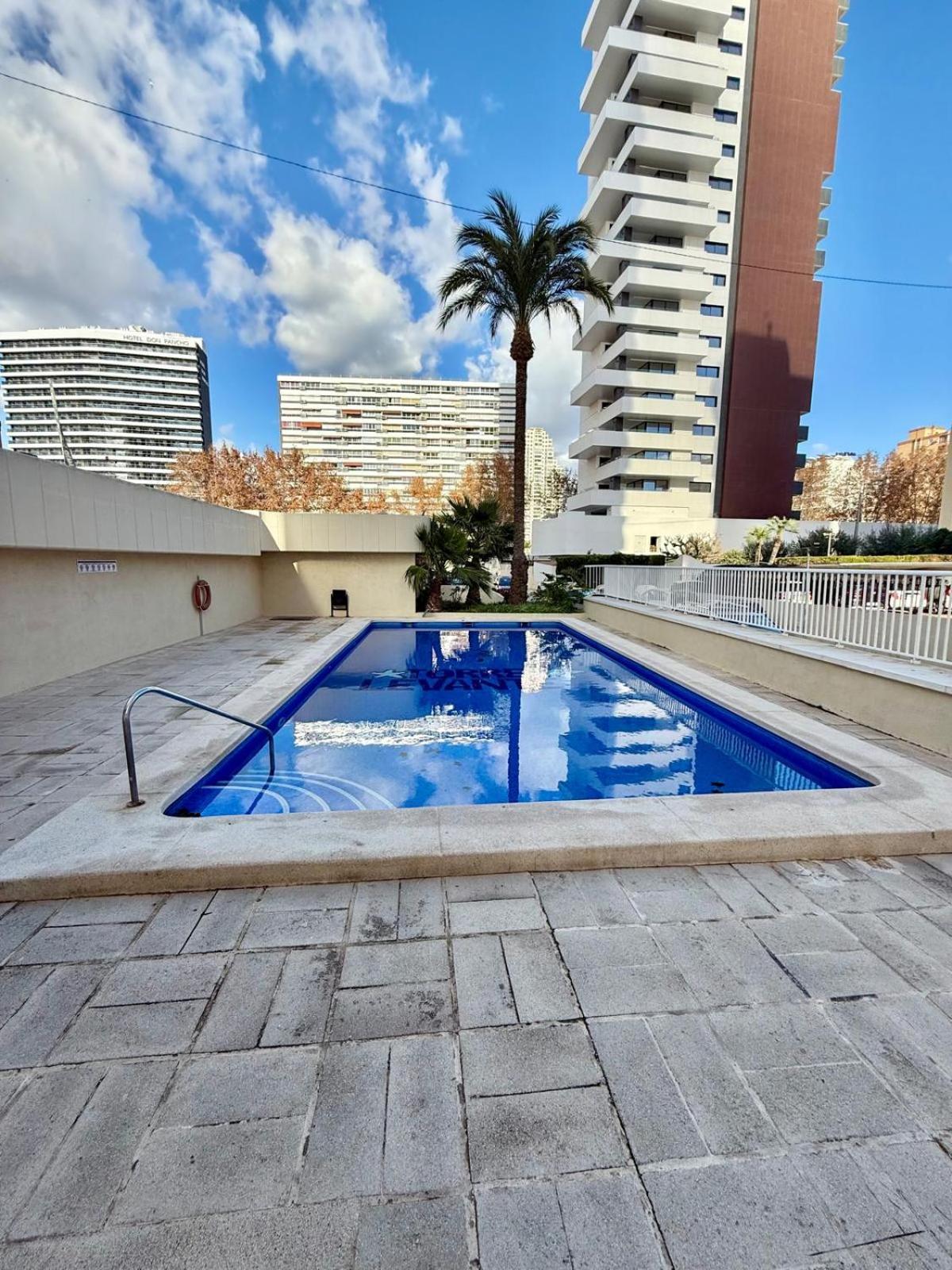 בנידורם Apartamento Torre Levante, Primera Linea De Playa מראה חיצוני תמונה